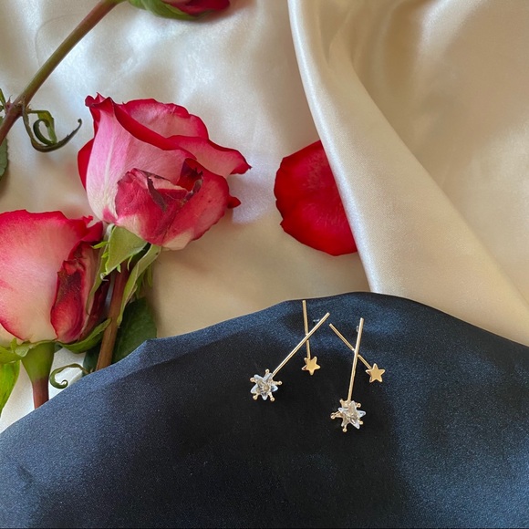 💙Sterling Silver Post Glass Cross Earrings - Picture 7 of 12